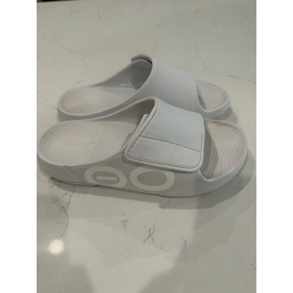 Oofos OOahh Sport Flex White Adjustable Slide Sandals Mens 7 Womens 9 EU 40